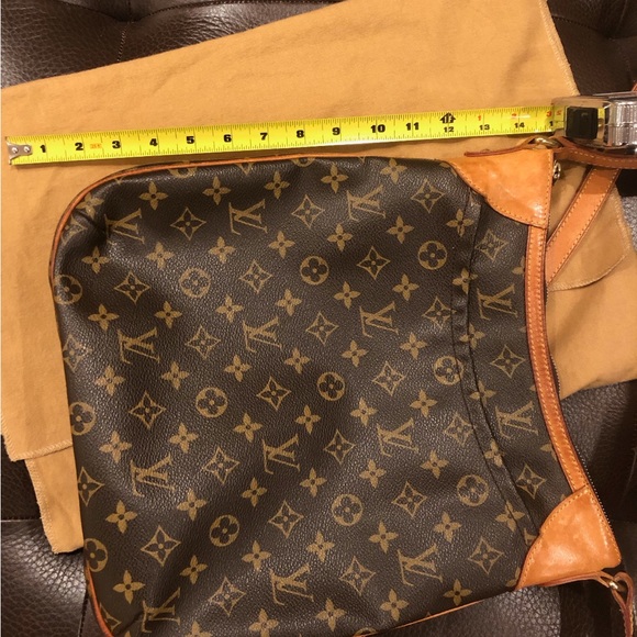 Louis Vuitton Monogram Odeon MM shoulder cross body bag - Picture 12 of 14